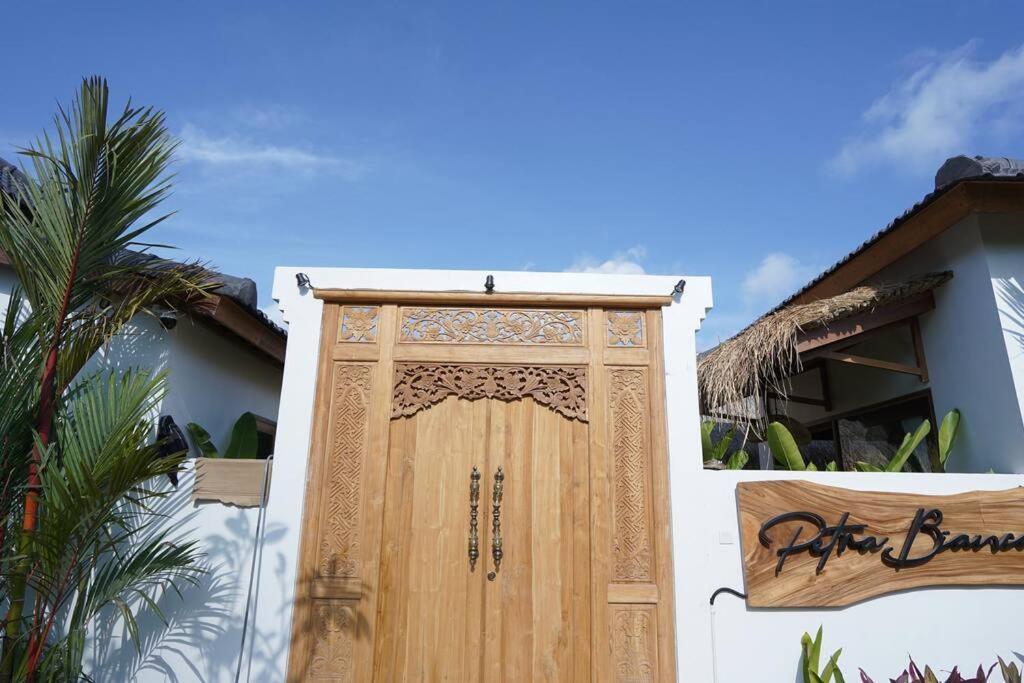 Petra Bianca Uluwatu Hotel Exterior photo