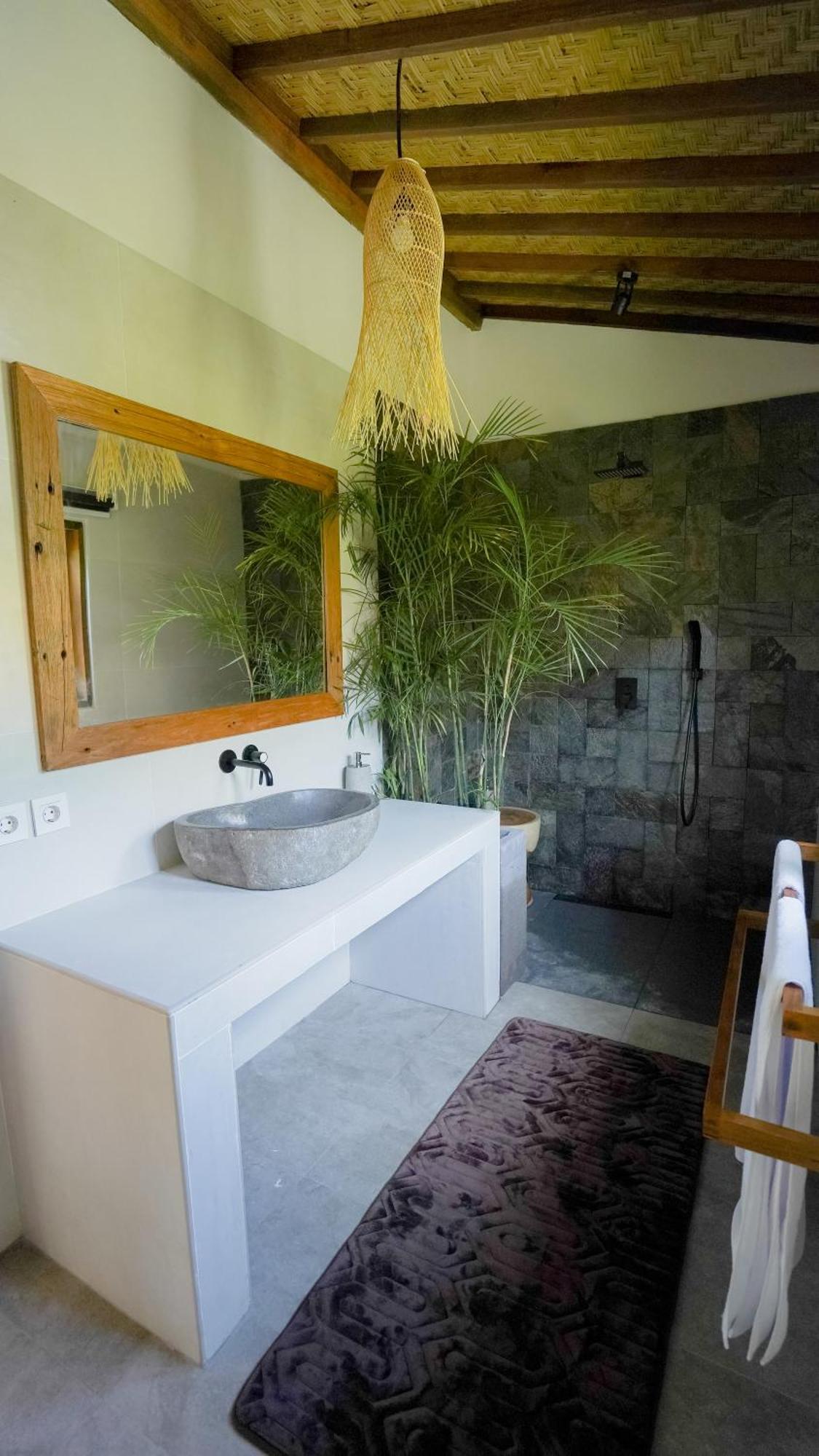 Petra Bianca Uluwatu Hotel Exterior photo
